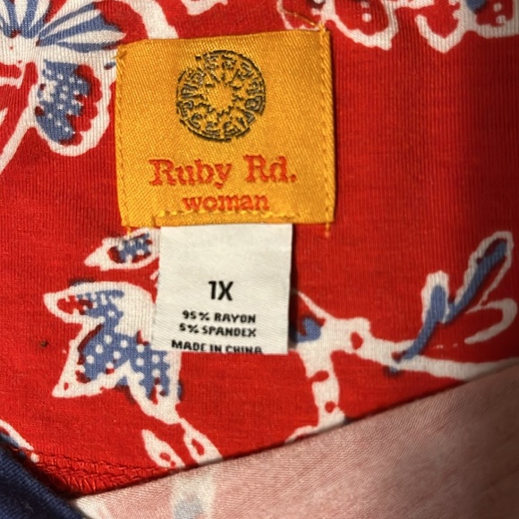 Ruby Rd Red and Blue 3/4 Sleeve Tunic with side tie, sz 1x - Picture 7 of 7